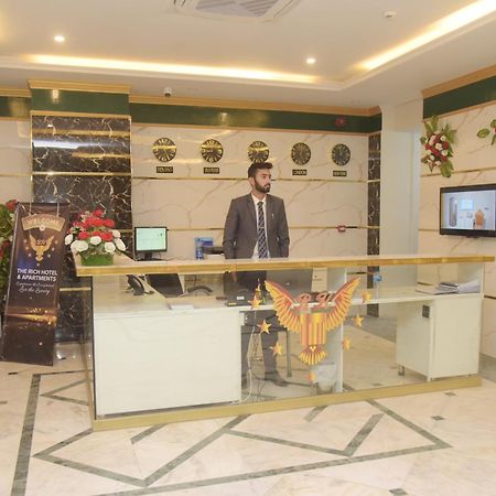 The Rich Hotel & Apartments Lahore Buitenkant foto