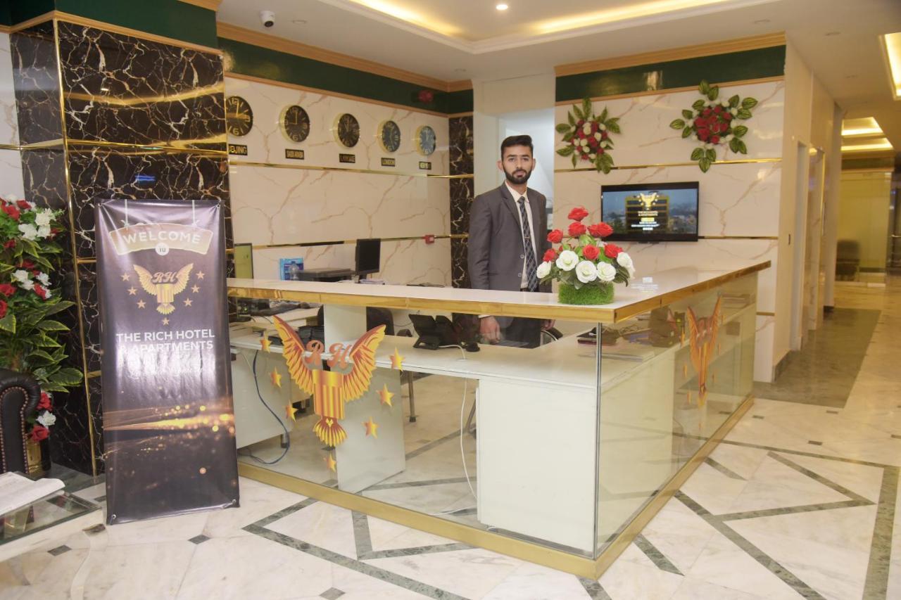 The Rich Hotel & Apartments Lahore Buitenkant foto
